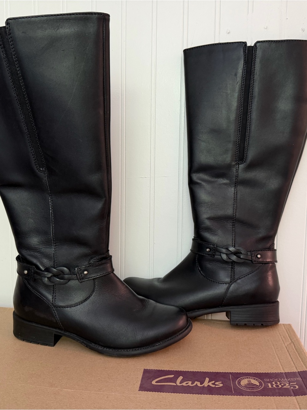 Clarks Black Leather Waterproof Tall Riding Boots with Braided Strap Women 7.5